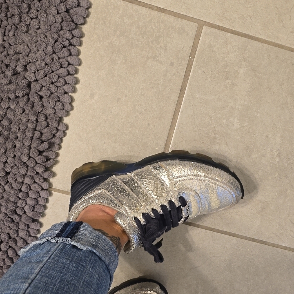 CHANEL Metallic Silver Sneakers with Navy Accents - Picture 9 of 13